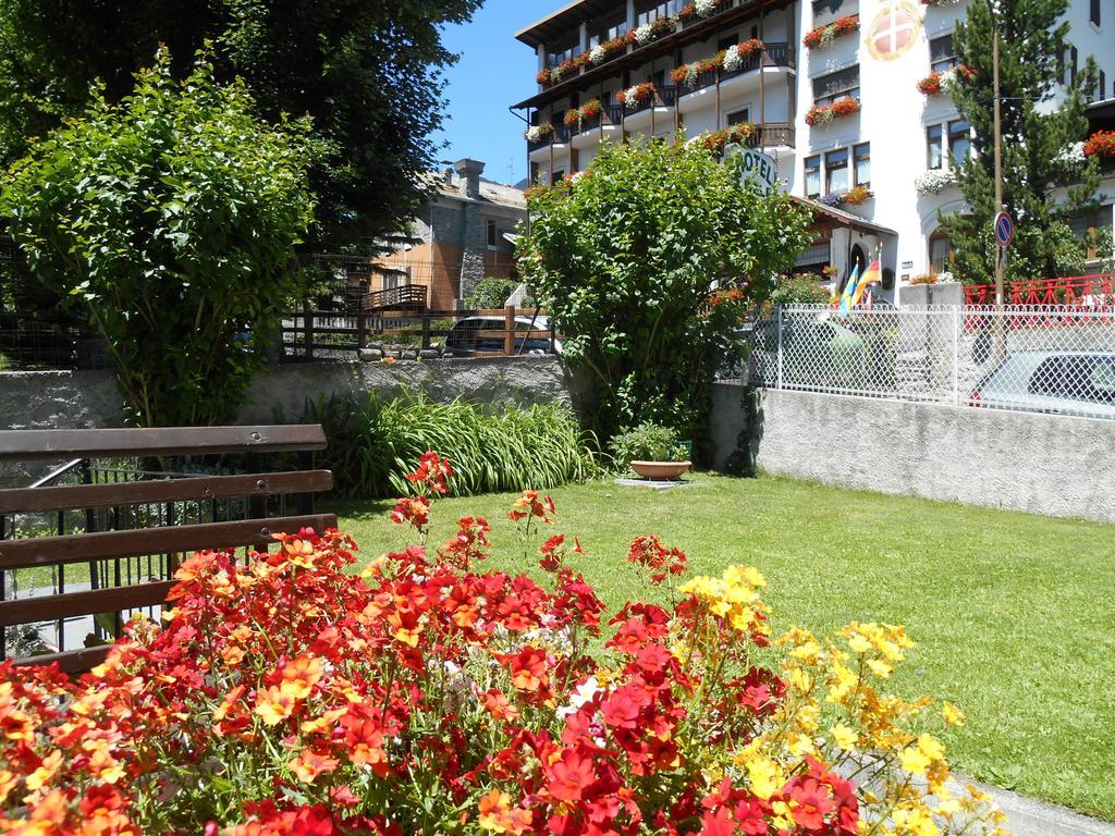 Appartamenti Via Monte Braulio 19 Bormio Exteriér fotografie